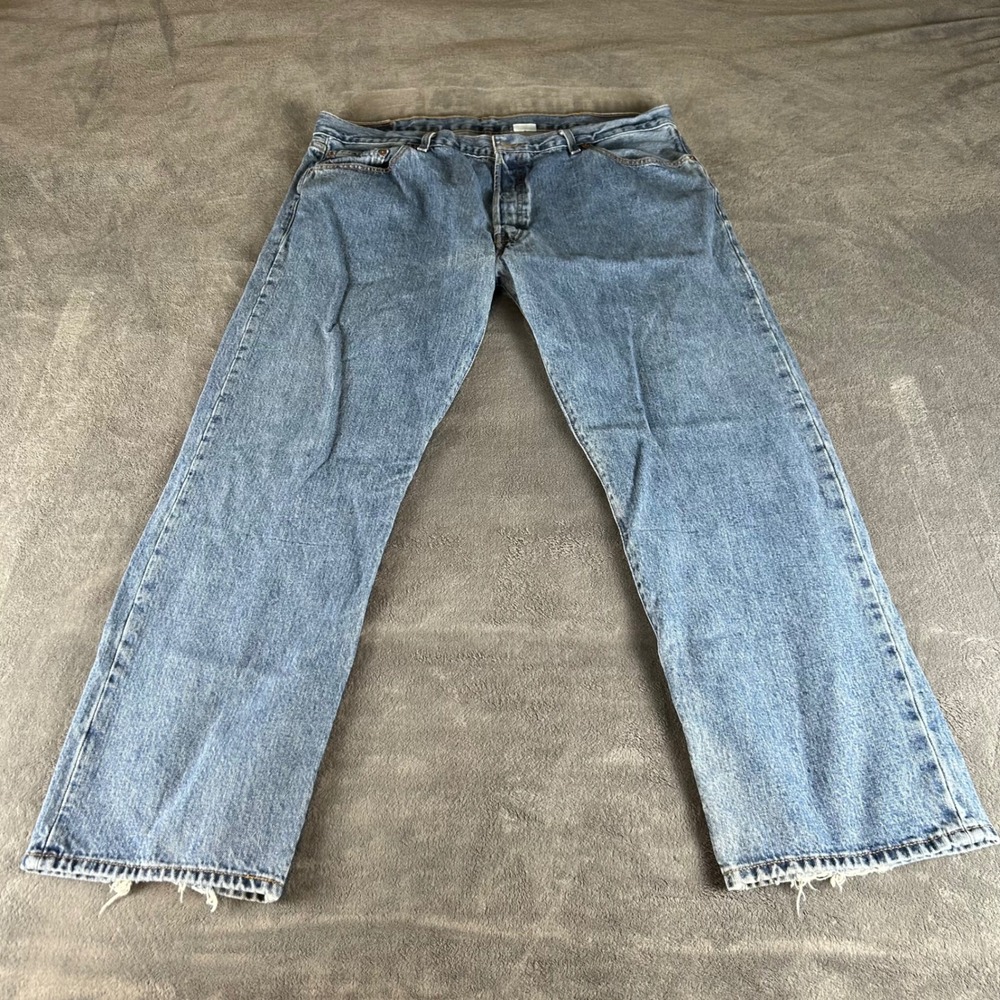 Levis 501 Original Fit Mens Blue Denim Button Fly Jeans 42x30 Medium Wash
